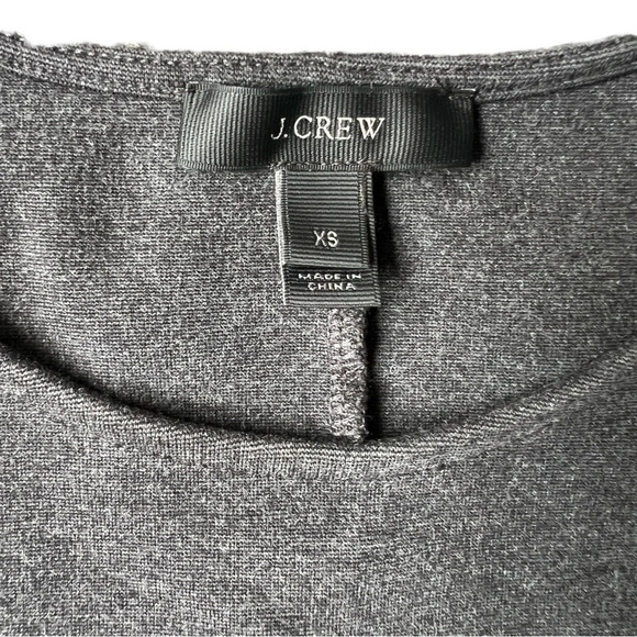 J. Crew Gray Structured Peplum Short Sleeve Top Size XS - Picture 4 of 7